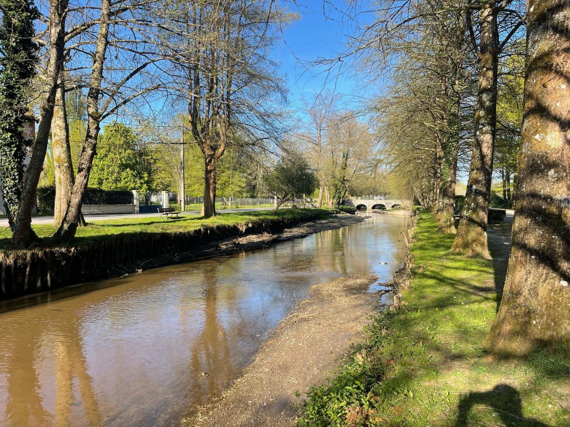 Chez Arthur La Ferté-Saint-Aubin Esterno foto